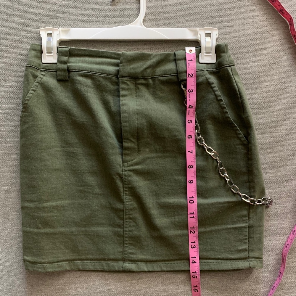Green fashion nova skirt